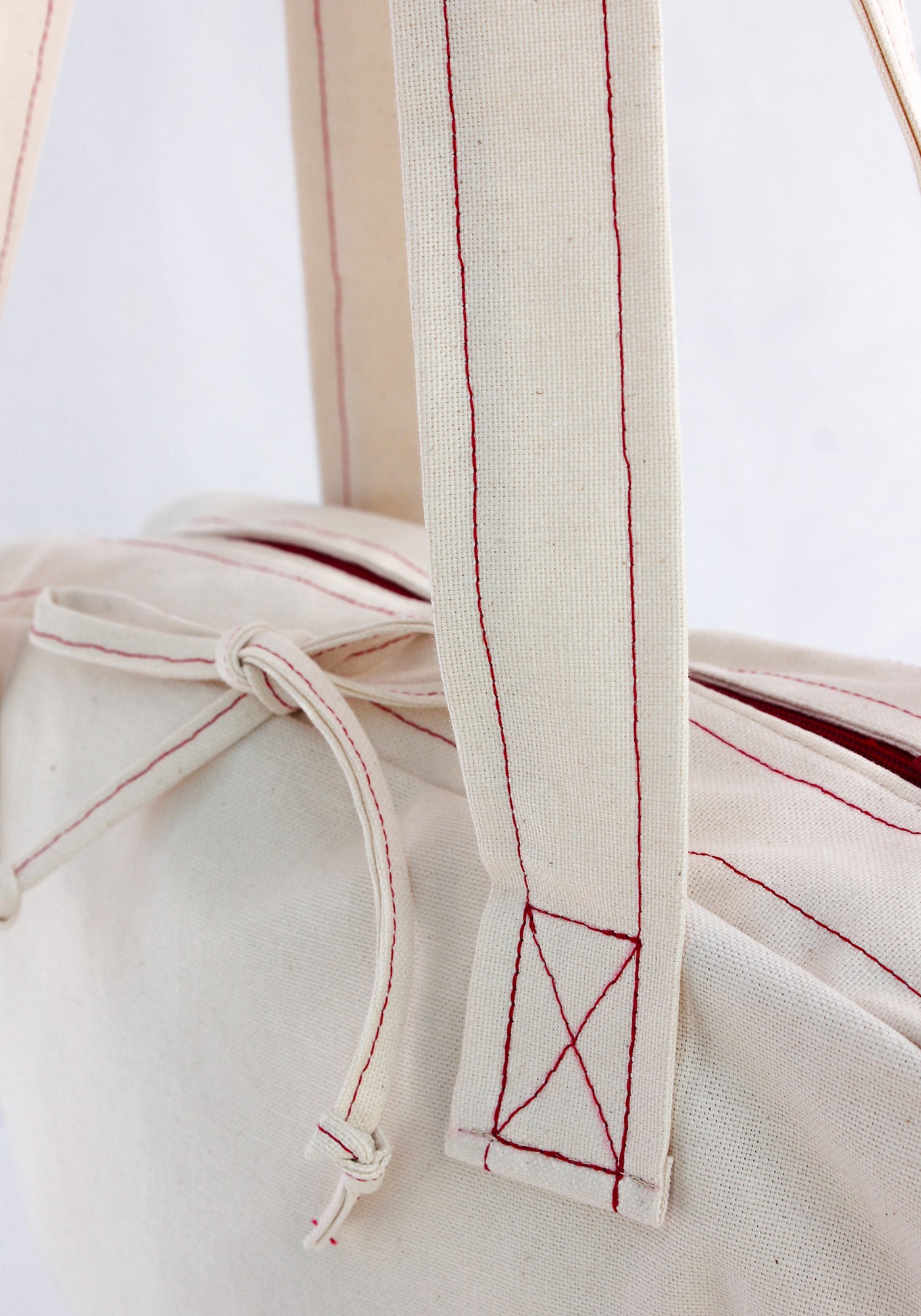 CLODIA CANVAS TRIANGLE TOTE BEIGE - Vestalis Roma