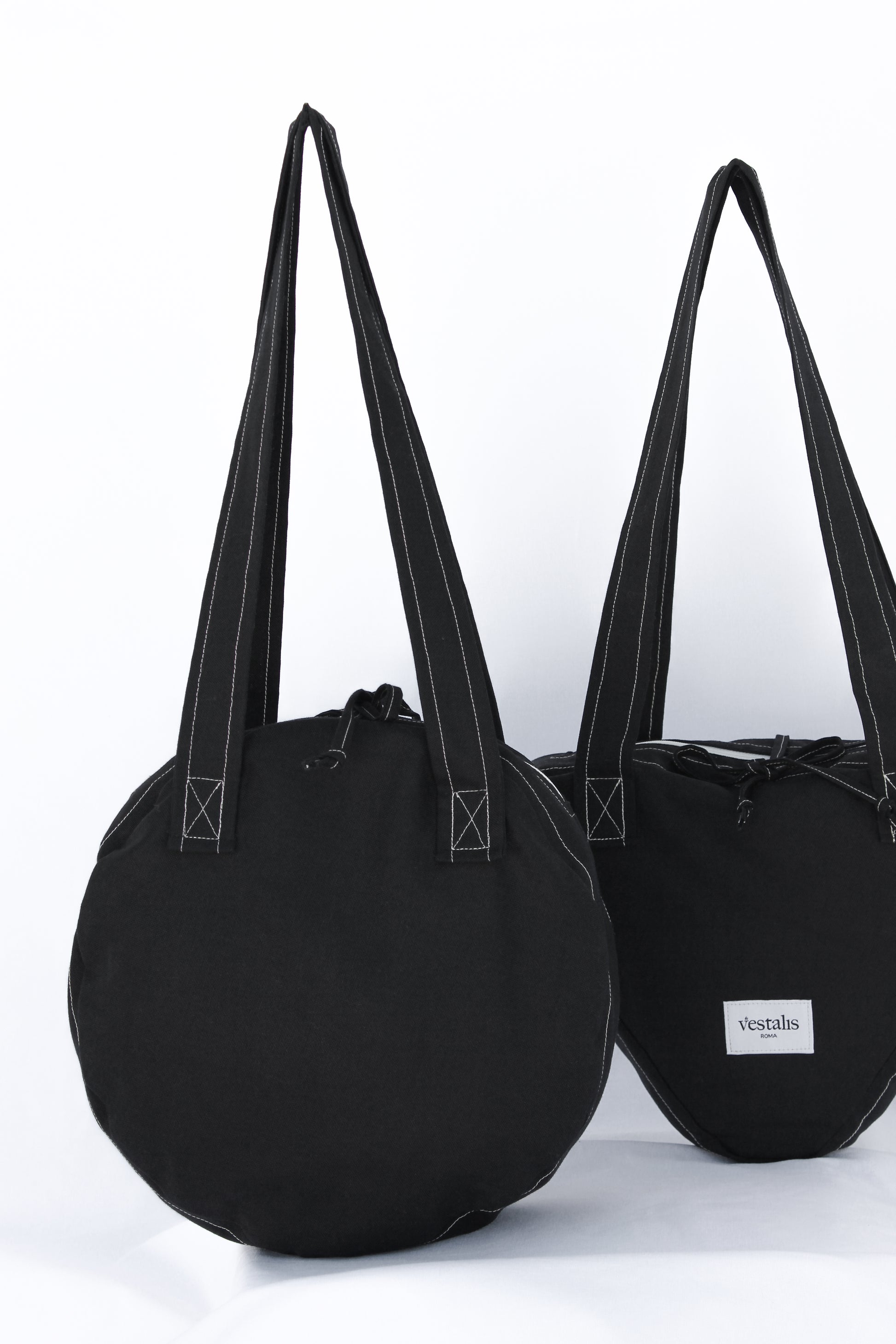 CLODIA CANVAS CIRCLE E TRIANGLE TOTE NERO - Vestalis Roma